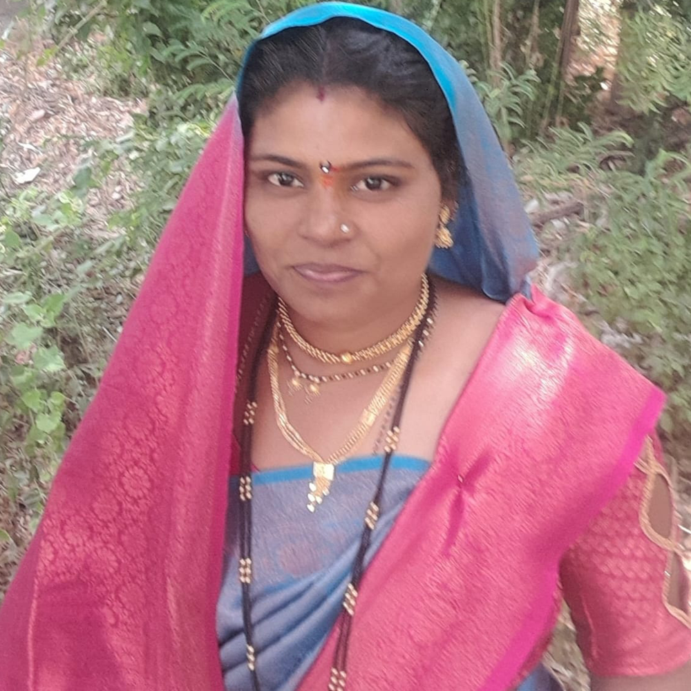सौ. सुवर्णा शंकर पवार सदस्या